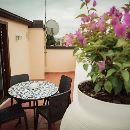 La Terrazza Dei Gemelli - Casa Vacanze Venosa Εξωτερικό φωτογραφία